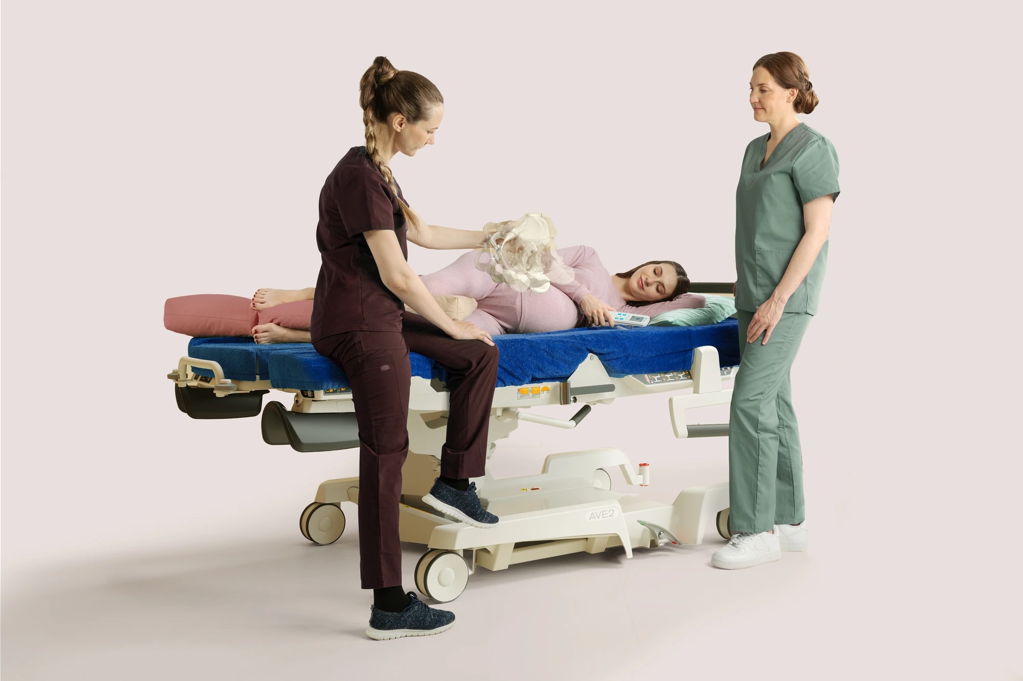 Midwife explaining supportive pelvis movement